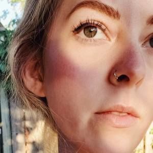 Meet your Posher, Kiana